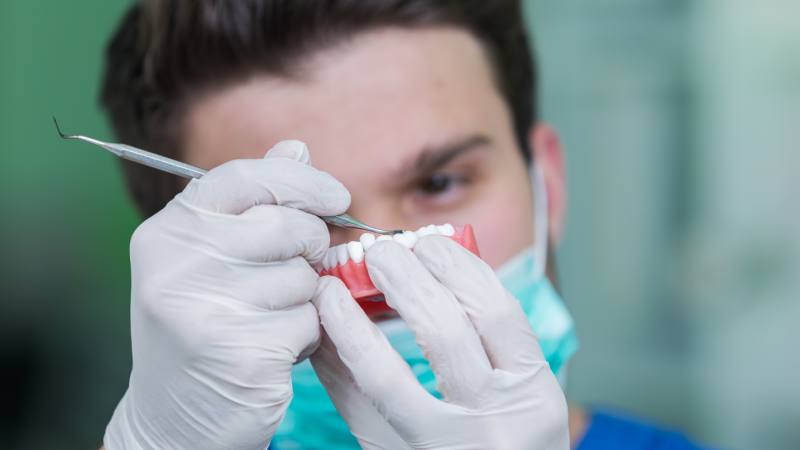 senamiescioodontologija